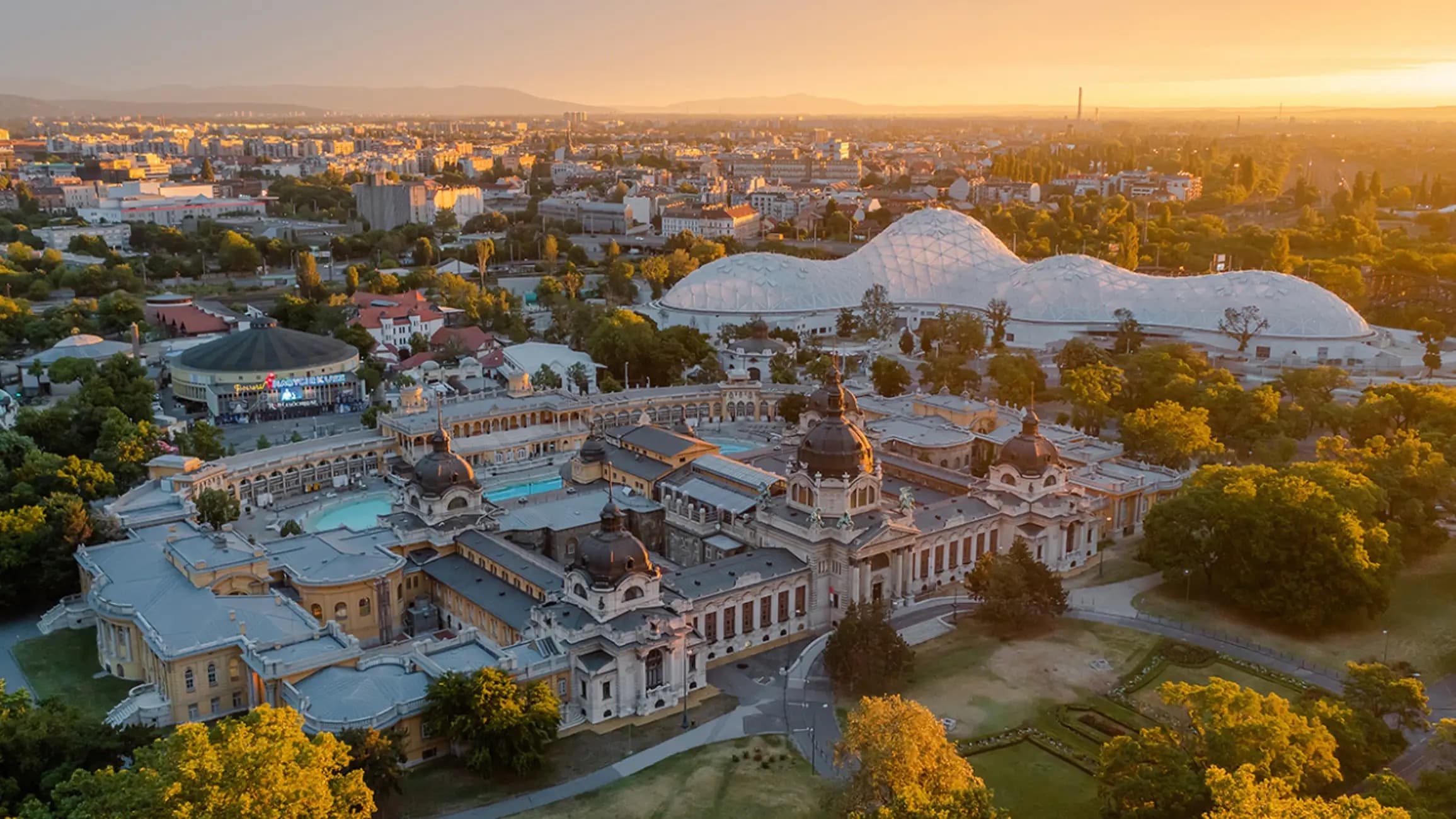 Széchenyi Thermal Bath and Swimming Pool - 3